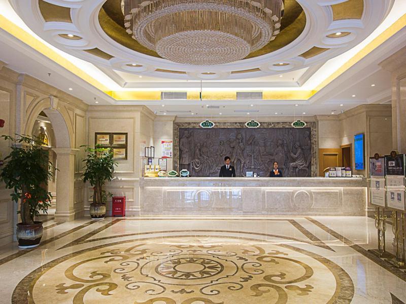 Vienna International Hotel Haikou West Bus Station Zewnętrze zdjęcie